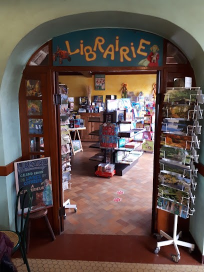 Aires Geneviève, Bureau de Tabac à Lapleau