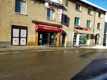 Tabac souvenir carterie Dolce Vival, Bureau de Tabac à Saint-Jean-Saint-Nicolas