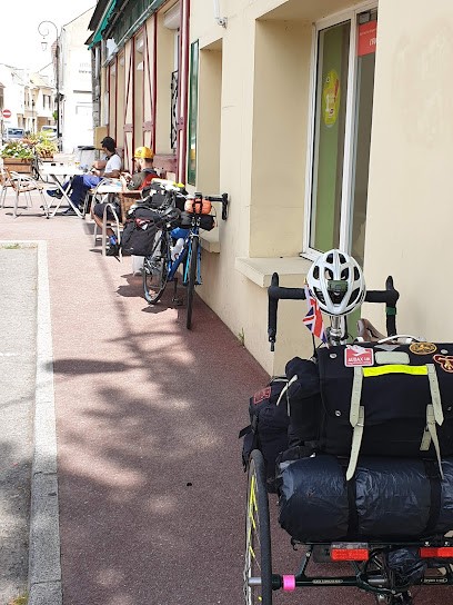 Le Longchamps, Bureau de Tabac à Gasny