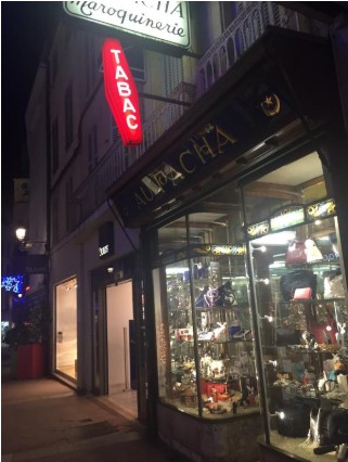 AU PACHA, Bureau de Tabac à Nevers