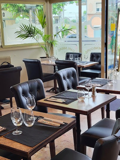 Le Petit Val, Bureau de Tabac à Sucy-en-Brie