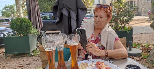 Bar Des Autobus, Bureau de Tabac à Cusset
